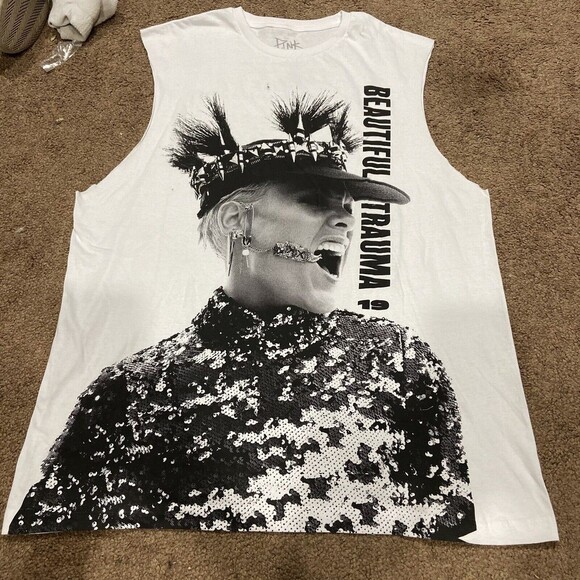 Pink Beautiful Trauma World Tour Womens Tank Top Cut Off Shirt White Size L - Picture 2 of 4